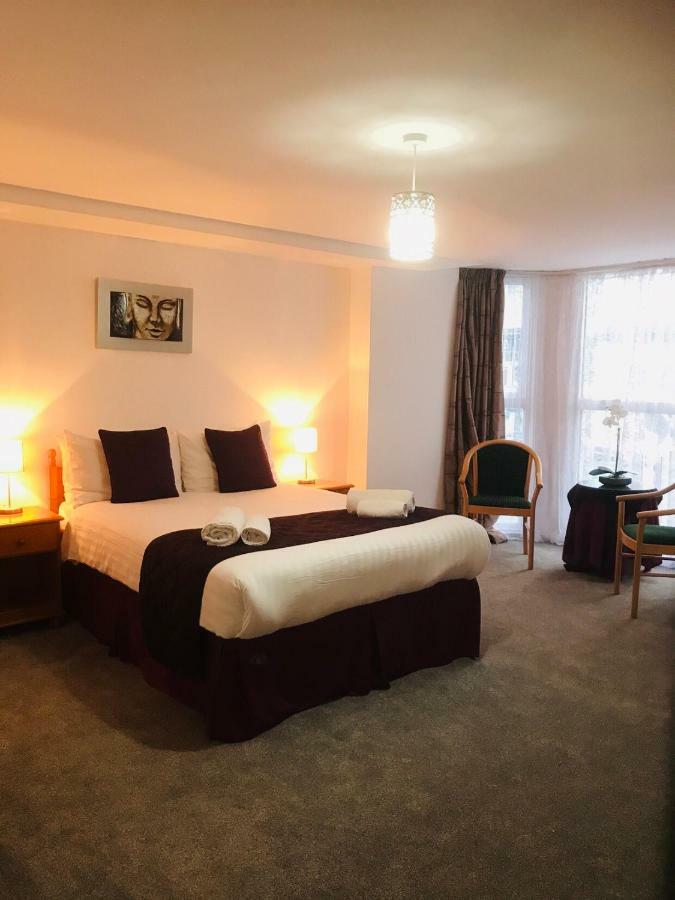 Beautiful Apartment,No 1, With Parking Ilfracombe Exterior foto